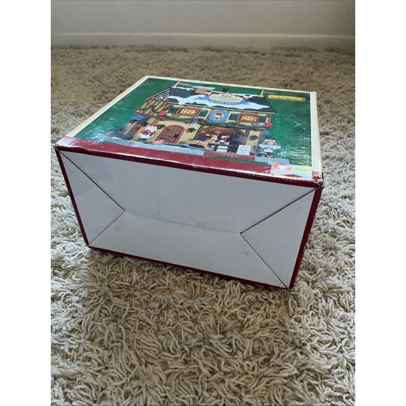 LEMAX Holiday Nutcracker & Wood Toy Carve #55994 Retired 2021 New Light Included - Picture 14 of 14